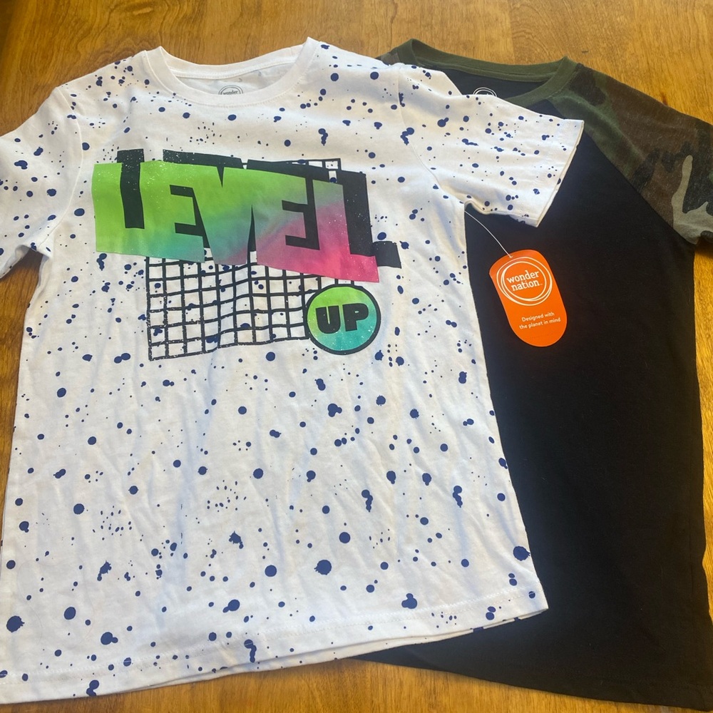 Wonder Nation Tees - (Lot of 2) white and camo/black